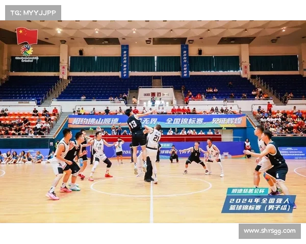 篮球激情燃烧在赛场 NBA球迷歌声唱响荣耀与梦想 篮球激情燃烧在赛场 NBA球迷歌声唱响荣耀与梦想